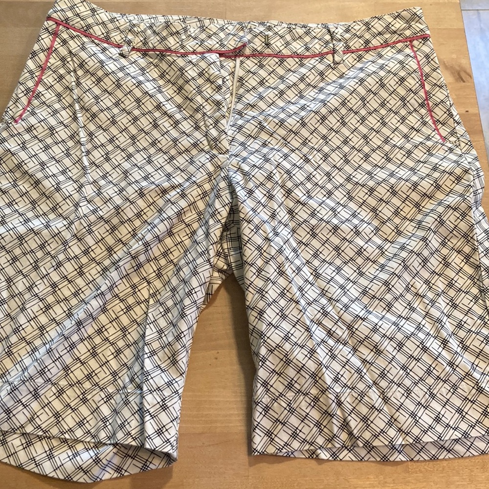 Women’s Lady Hagen Golf Shorts